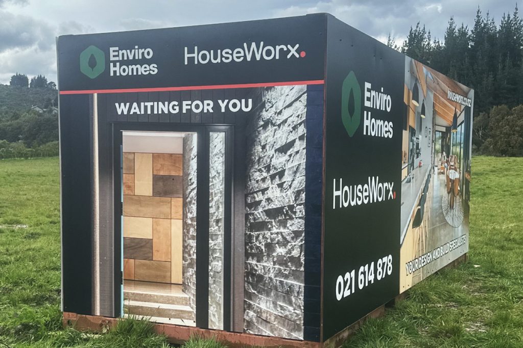 Houseworx Container Signage